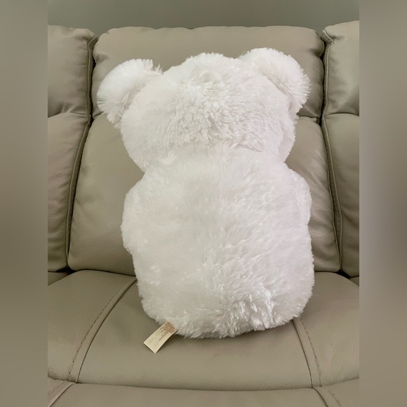 NWOT 2024 Valentines Day Bear❤️ - Picture 2 of 2